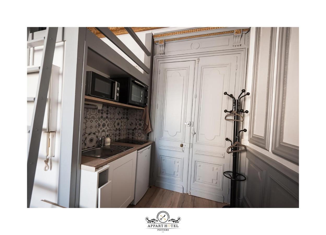 L'Imperial Appart Hotel Поатие Екстериор снимка